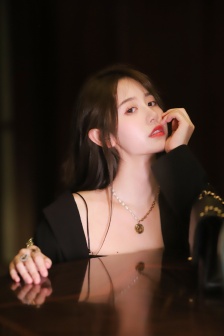 漂亮的保姆5中文版